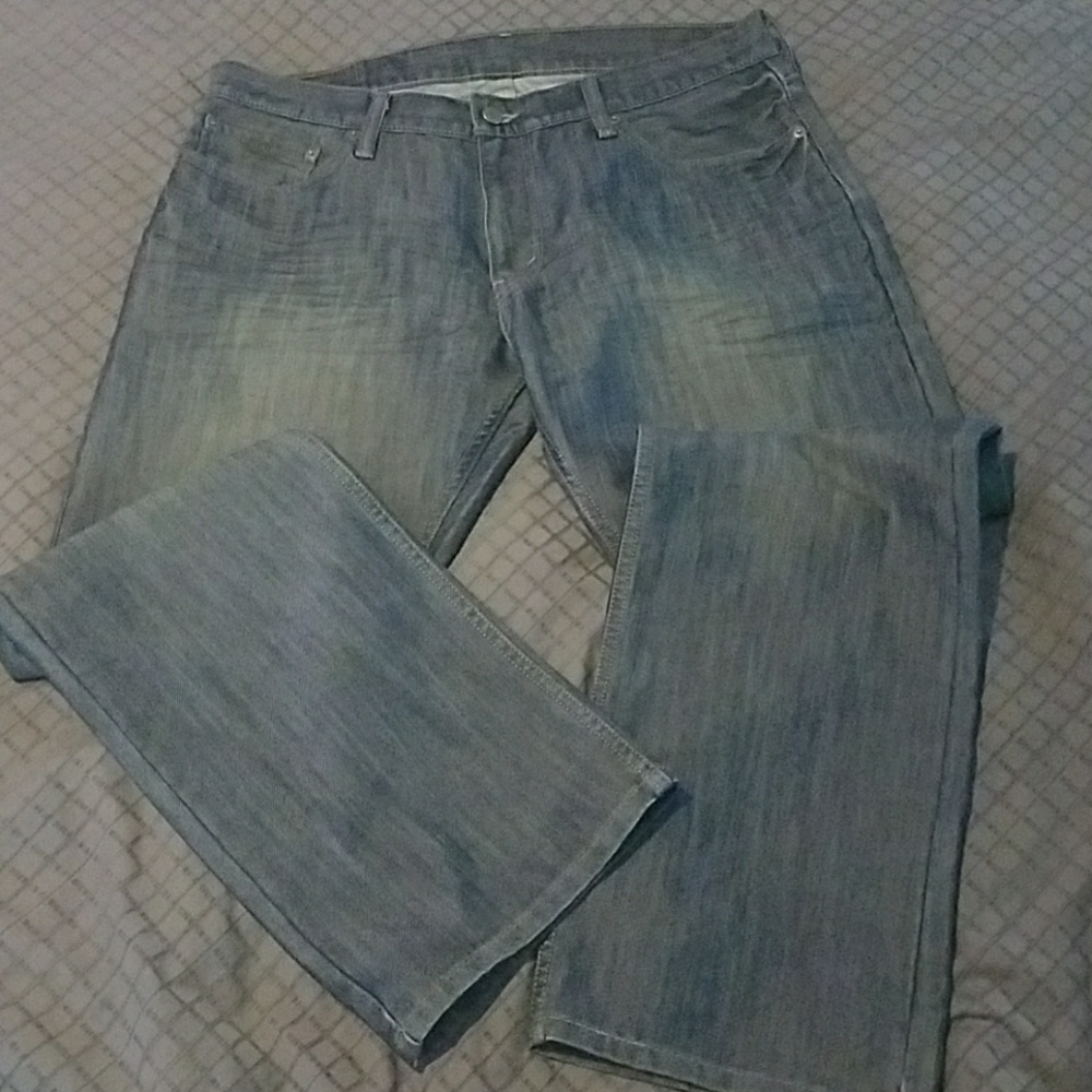 Levi jeans